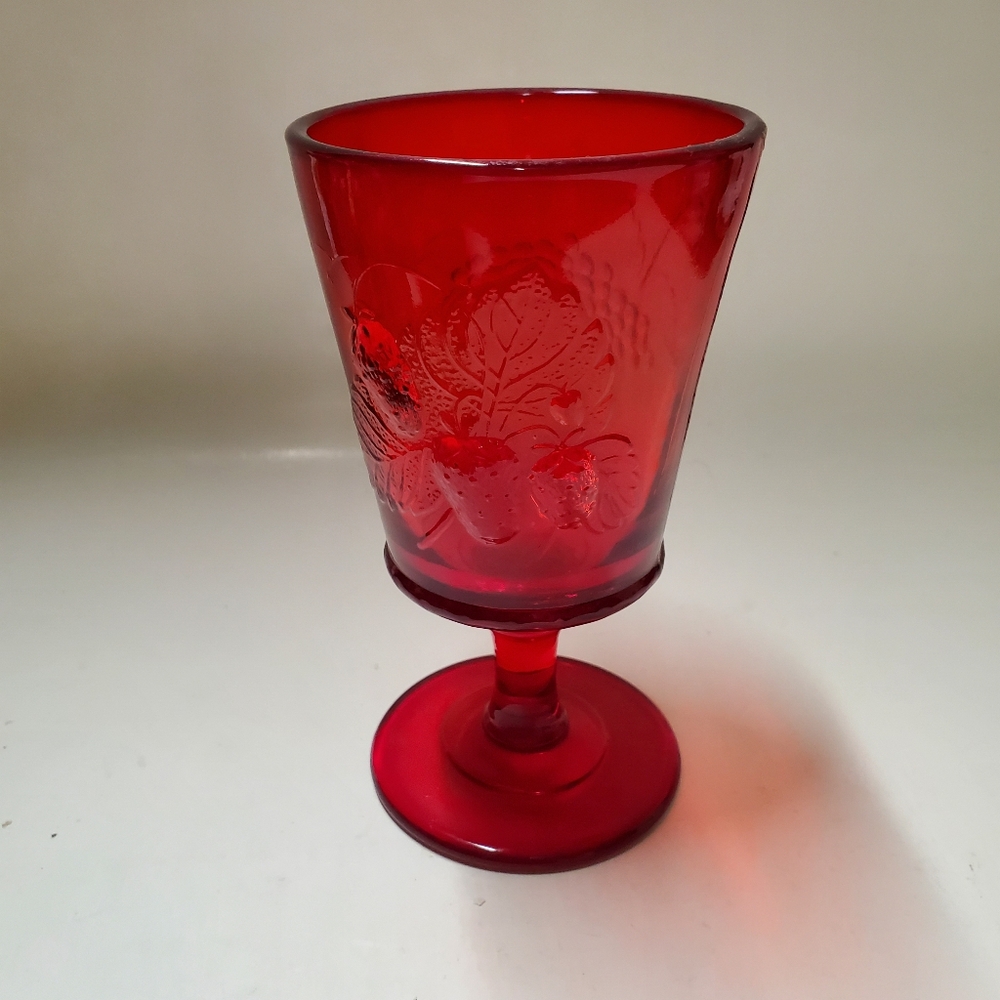 Vintage L G Wright Ruby Glass Strawberry and‎ Currant Collection Water Goblet